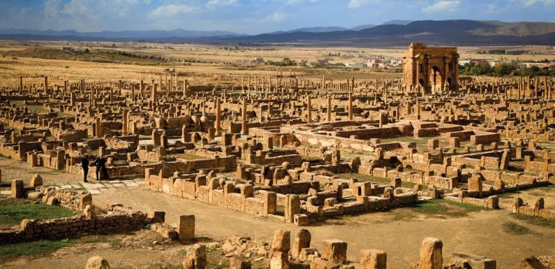 Thamugadi : la sublime cité romaine ensevelie par le Sahara