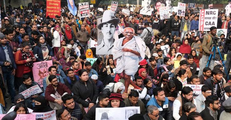 La police utilise un logiciel de reconnaissance faciale alors que les manifestations s’intensifient en Inde