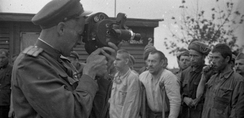 Libération des camps de concentration : ce que fut la bataille des images entre Soviétiques et Alliés