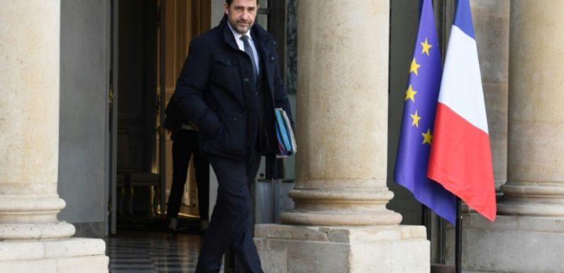 Christophe Castaner annonce le retrait symbolique d’une grenade controversée