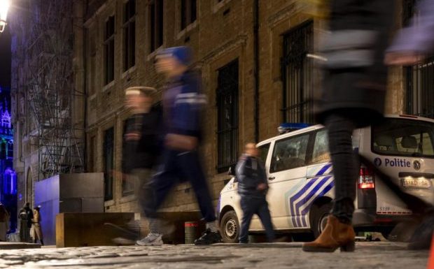 Belgique : Nouvel an à Bruxelles, plus de 180 arrestations et une dizaine de véhicules incendiés
