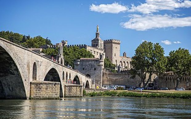 Vaucluse : Les prénoms 2019 oscillent entre folie du « Y », « charmes désuets » et « consonances du monde »
