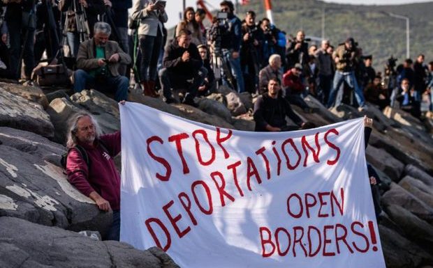 La Grèce établit une liste de « pays sûrs » (Algérie, Maroc, Tunisie…) pour y renvoyer les migrants déboutés de l’asile, des associations protestent