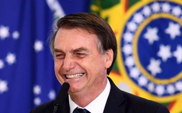 Brésil : net regain de popularité pour Bolsonaro suite à l’embellie de l’économie brésilienne et à la baisse du taux d’homicides