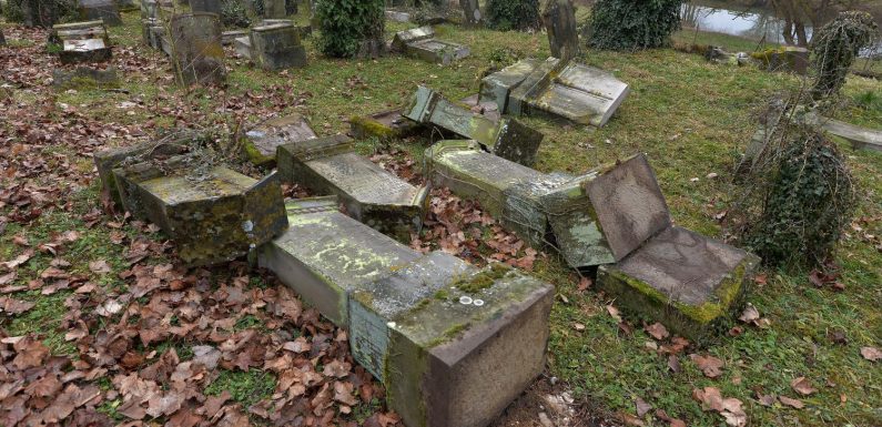 Antisémitisme : des cimetières toujours profanés