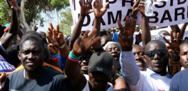 Gambie: contre-attaque du gouvernement pour éteindre la contestation anti-présidentielle
