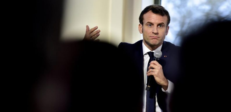 Violences policières: Emmanuel Macron veut des propositions sur «la déontologie»