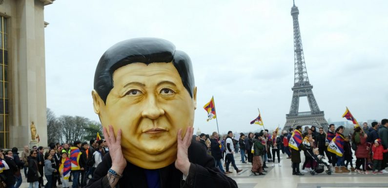 Quand Pékin surveille les minorités chinoises en France