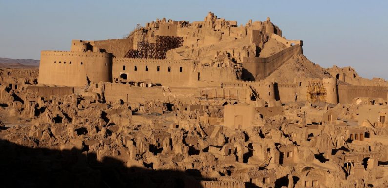 La menace de Donald Trump de frapper des sites culturels iraniens provoque l’indignation