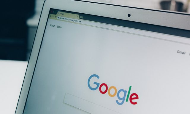 Internet ou mémoire éternelle : aucun droit au déréférencement