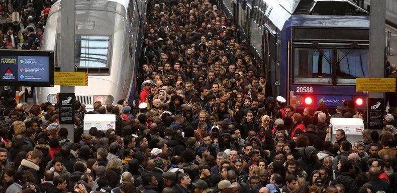 29e jour de grève à la SNCF : la mobilisation bat le record de 1986-87