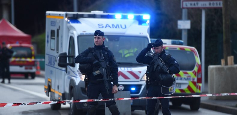 Attaque de Villejuif : il est mort en protégeant sa femme