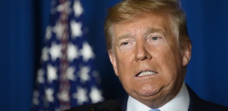 Donald Trump menace de frapper «52 sites iraniens» de manière «très dure et très rapide»