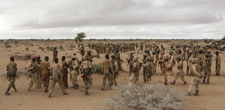 Kenya : les islamistes shebab attaquent une base militaire américano-kényane