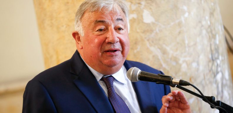 «Il n’y a plus de motif à la grève» : Gérard Larcher appelle les syndicats à cesser le «blocage»