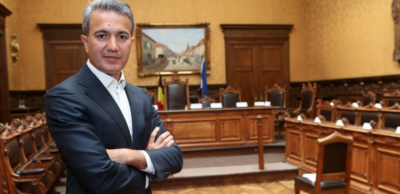 Emir Kir a eu de multiples contacts avec des maires turcs d’extrême droite, selon ResistanceS