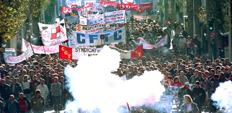 Syndicats «réformistes» vs «contestataires», une lutte qui sert Macron, le patronat et la CFDT ?
