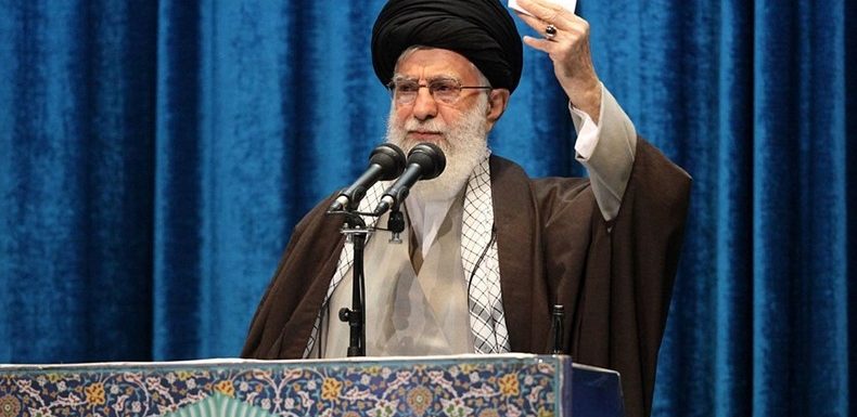 Le Guide de la Révolution appelle les Iraniens à l’unité lors de la grande prière hebdomadaire