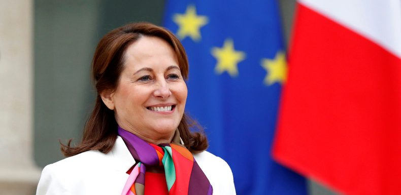 Ségolène Royal se met en orbite pour 2022 en créant une structure politique