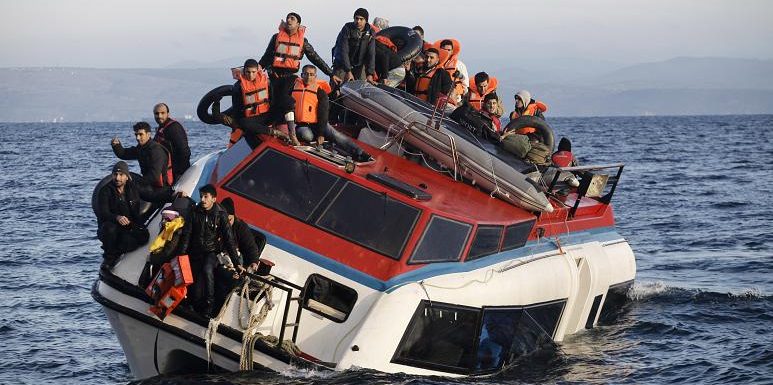 Migration : au moins 12 morts dans le naufrage d’un bateau au large de la Grèce