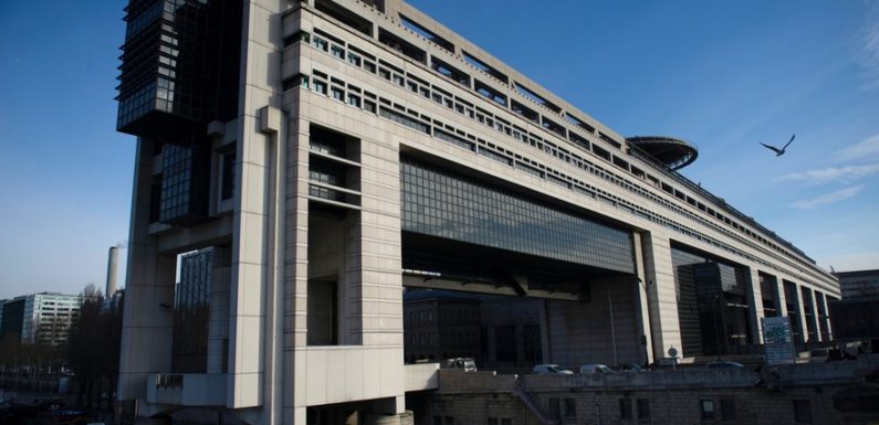 Impôts : pourquoi certains Français vont recevoir de l’argent le 15 janvier