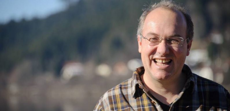 Nuit de la lecture : « Lire à voix haute, c’est passer du noir et blanc à la couleur », pour Alain Damasio