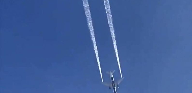 Californie: Un avion en difficulté largue son carburant au-dessus d’une école primaire