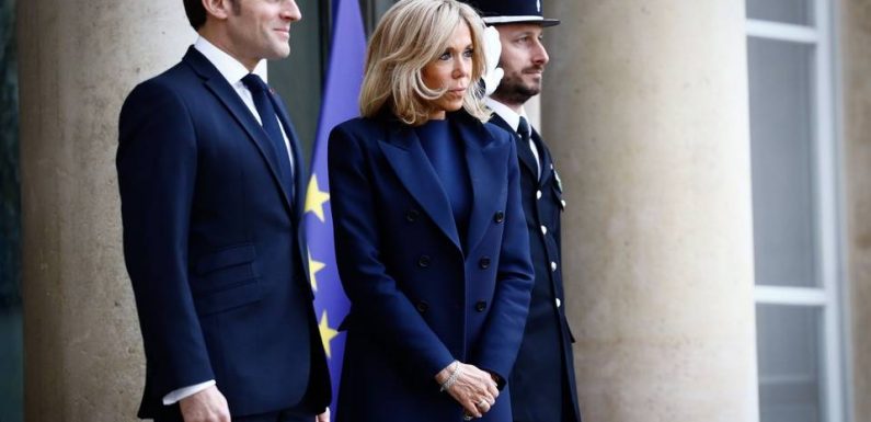 Brigitte Macron: L’épouse du président donne sa version sur l’origine du «je traverse la rue»