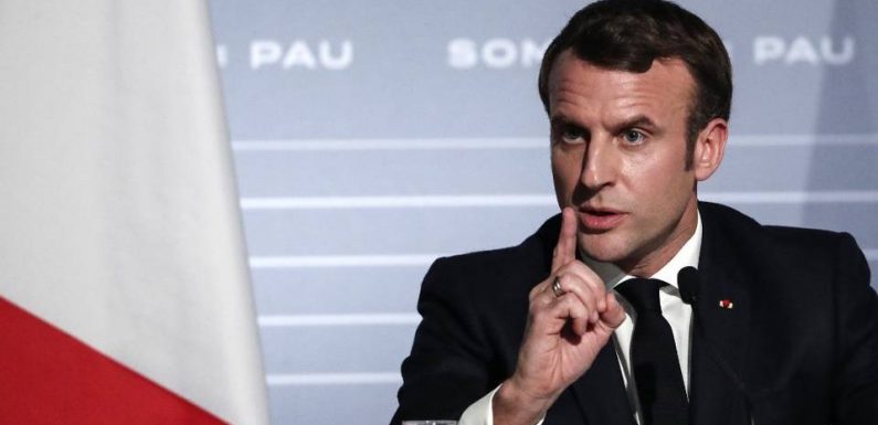 Violences policières : Emmanuel Macron demande au gouvernement de faire des « propositions » pour « améliorer la déontologie »