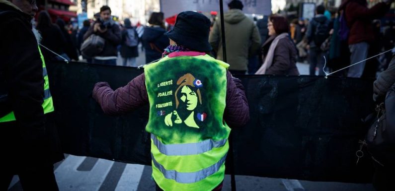 « Gilets jaunes » à Paris : Quelques milliers de manifestants et 32 personnes interpellées