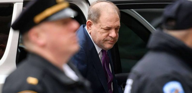 Agressée dans une chambre d’enfant : Le récit d’une victime présumée d’Harvey Weinstein