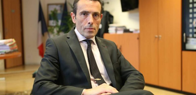 Un super flic soupçonné de malversations, limogé par Castaner
