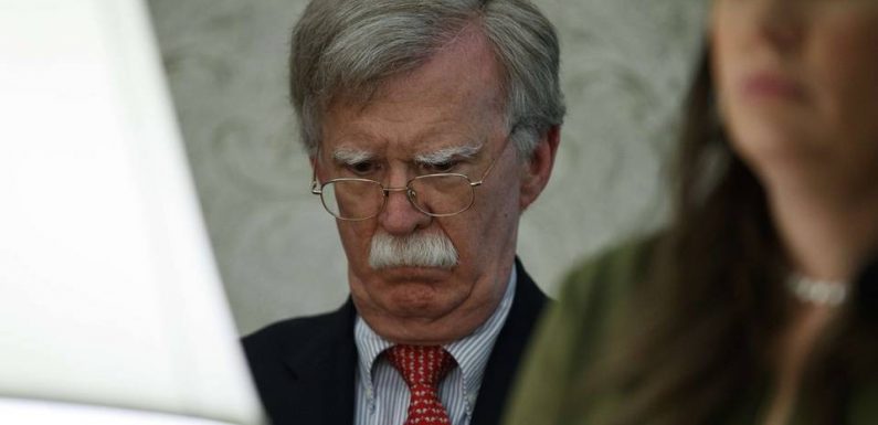 Impeachment de Donald Trump: Son ex-conseiller John Bolton prêt à témoigner s’il est convoqué