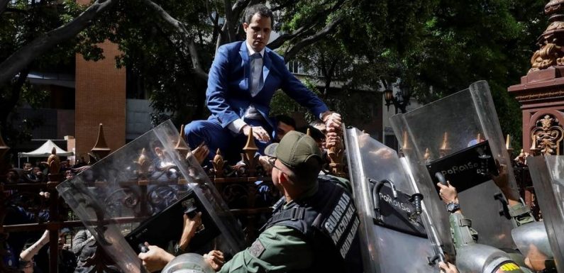 Venezuela: Guaido réélu président du Parlement par les députés de l’opposition