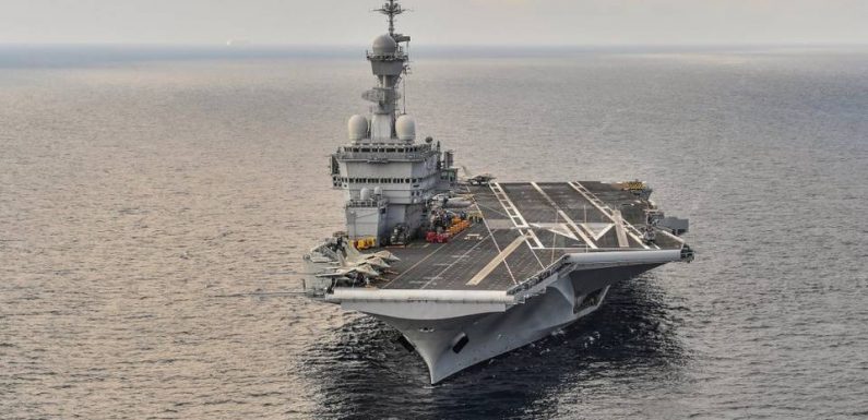 Un porte-avion français sur le point de rejoindre l’opération anti-Daesh au Moyen-Orient