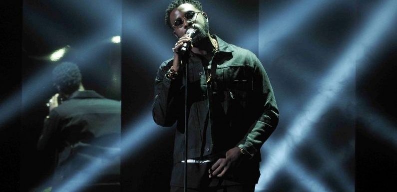 « OEveillé » : Damso balance un titre inédit enregistré en live et se fait troller par Booba