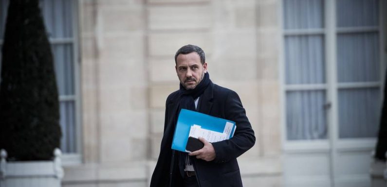 Protection de l’enfance : « Les cas de violence dans les foyers sont intolérables », réagit le secrétaire d’Etat, Adrien Taquet