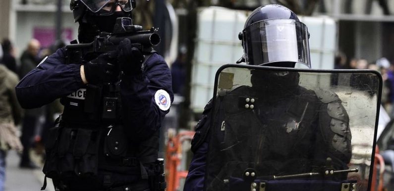 Violences policières : Une enquête ouverte sur un tir de LBD à bout pourtant lors de la manifestation de jeudi à Paris