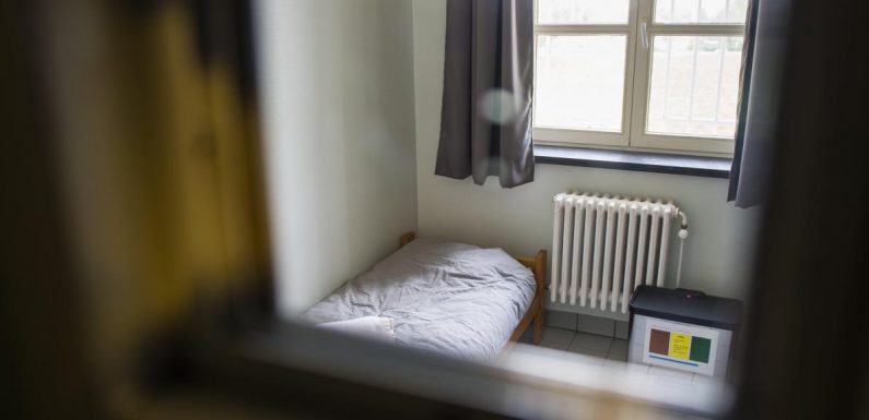 Un violeur récidiviste interné à vie veut avoir recours au suicide assisté en Suisse