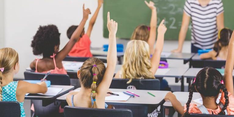 Les jeunes filles d’origine asiatique têtes de classe en France, loin devant tout le monde