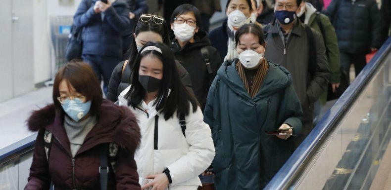 Quarantaines en Chine pour stopper le virus : « C’est un gros coup politique »