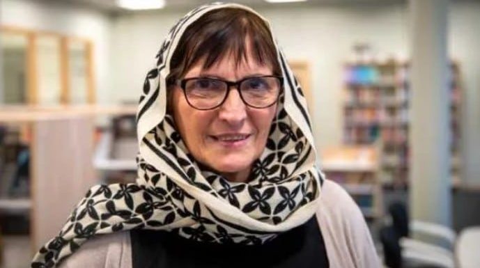 Des enseignantes non-musulmanes portent le voile par « solidarité » en Suède