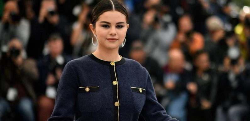 Australia fires: Elton John pledges $1 million to relief effort as smoke reaches as far as Argentina