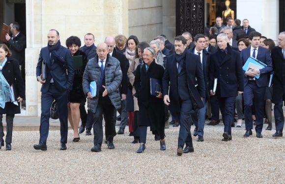 Ministres aux municipales : quelques candidats… et beaucoup de planqués