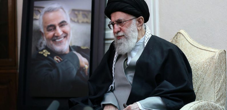 Mort de Soleimani : l’Iran crie vengeance, les États-Unis frappent de plus belle