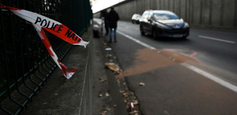 Lyon : le policier renversé samedi par des malfaiteurs en fuite est mort