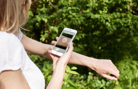 4 ways to check for skin cancer with your smartphone