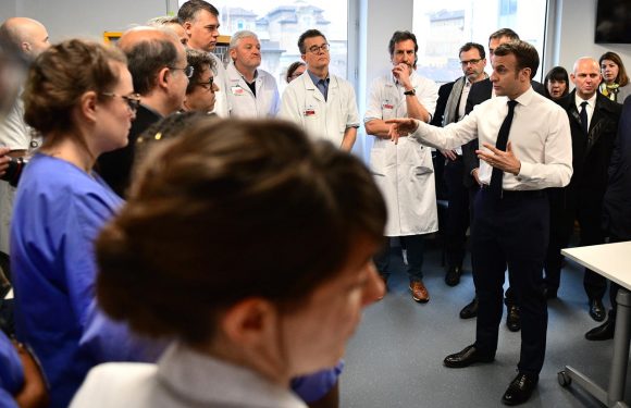 Coronavirus : “La gestion du gouvernement français est saluée à l’étranger”​