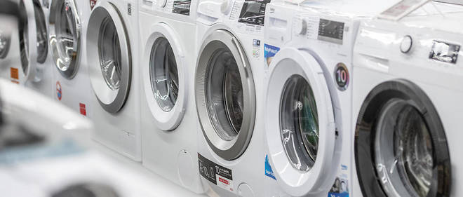 D’ici à 2025, les lave-linge devront filtrer les microfibres en plastique