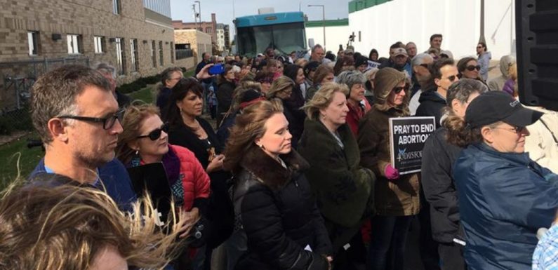 Carême 2020 : prions pour la Vie avec les 40 Days for Life !